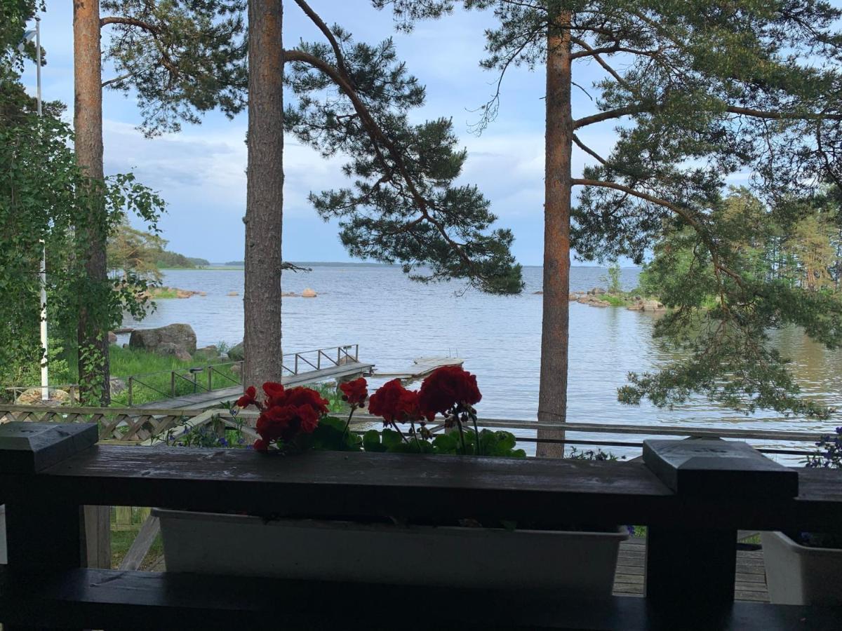 Villa Vaenvik Pyhtaeae Siltakylä Exterior foto